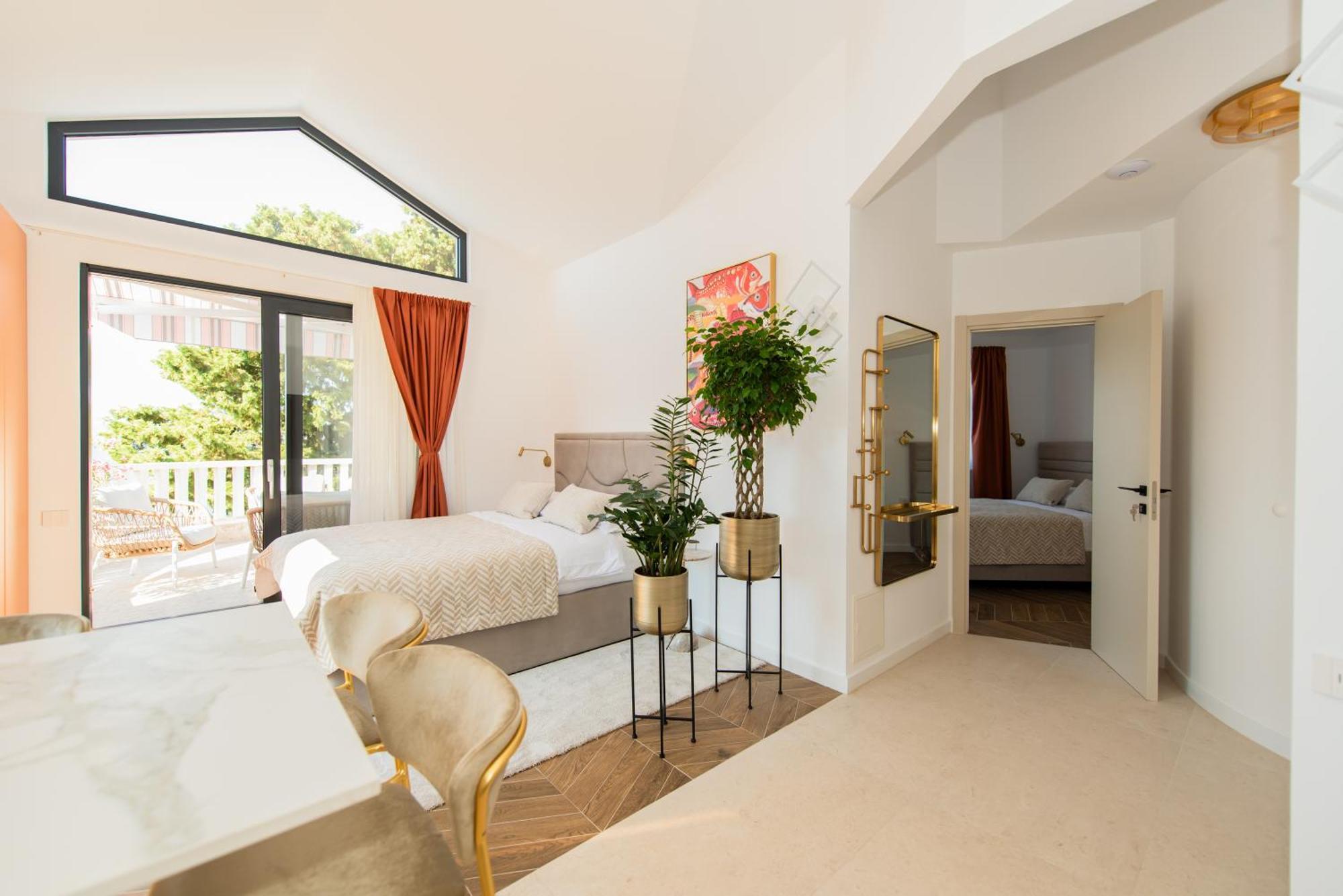 אומיס More Medici Apartments מראה חיצוני תמונה