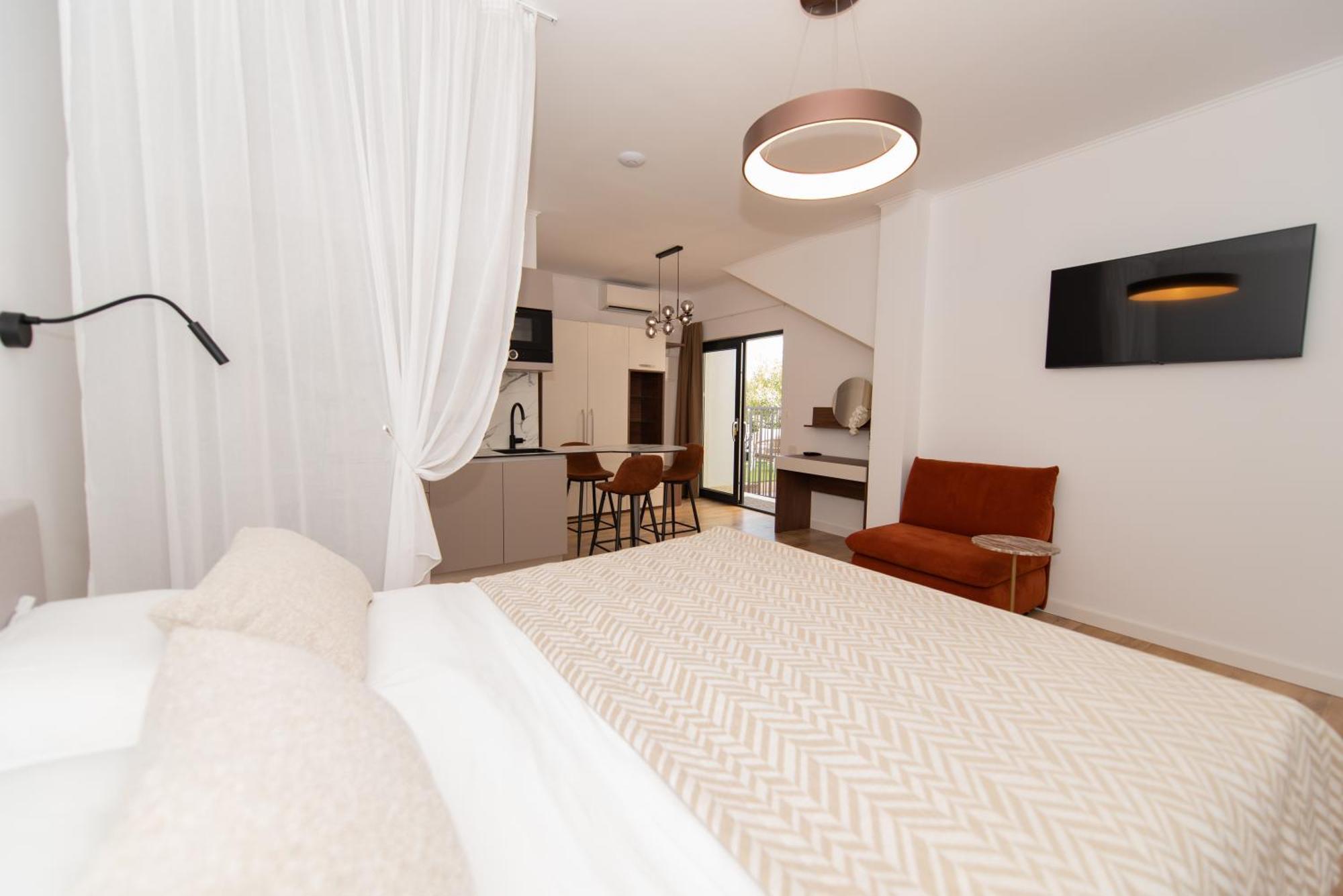 אומיס More Medici Apartments מראה חיצוני תמונה